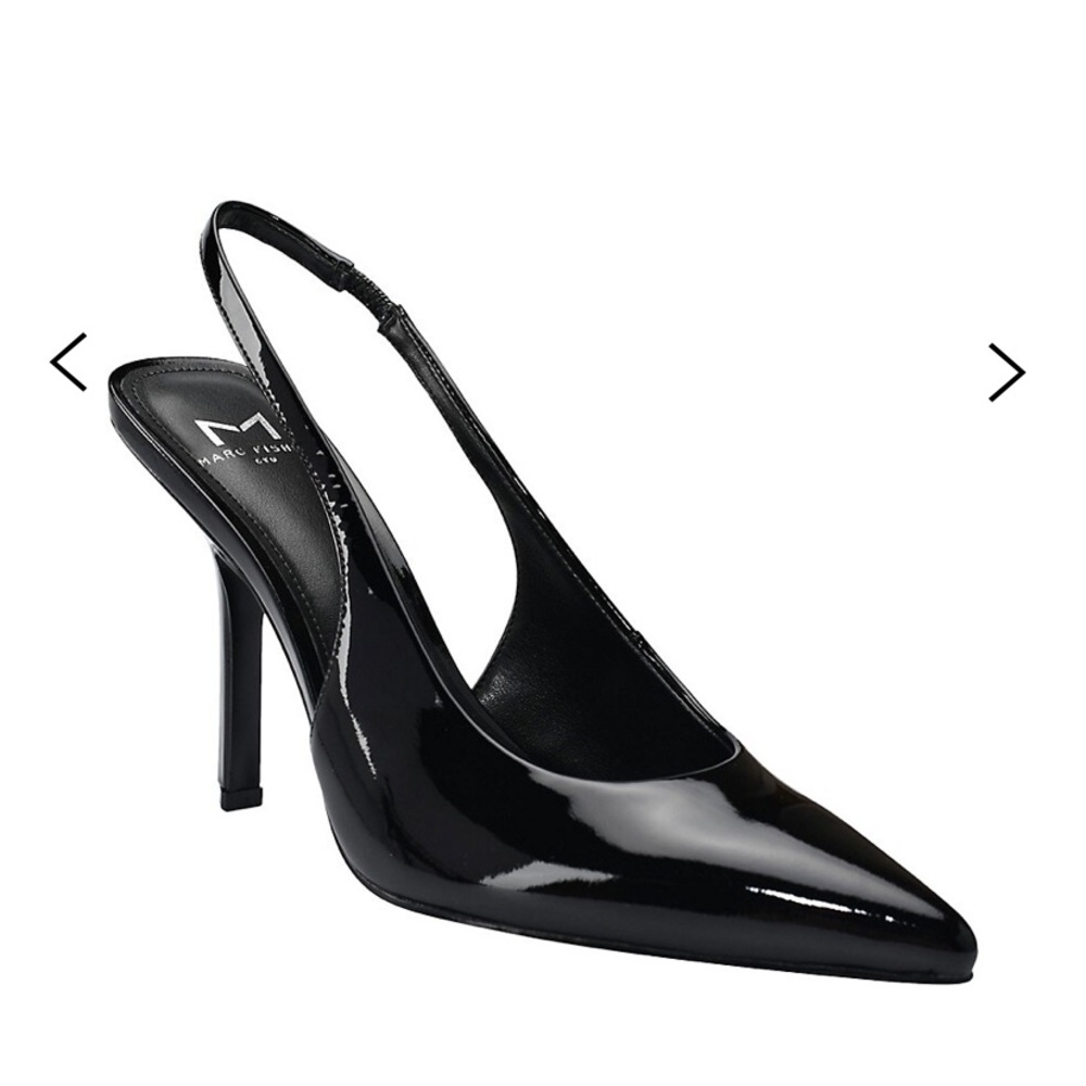 Marc Fisher LTD

Emalyn Leather Slip-On Pumps